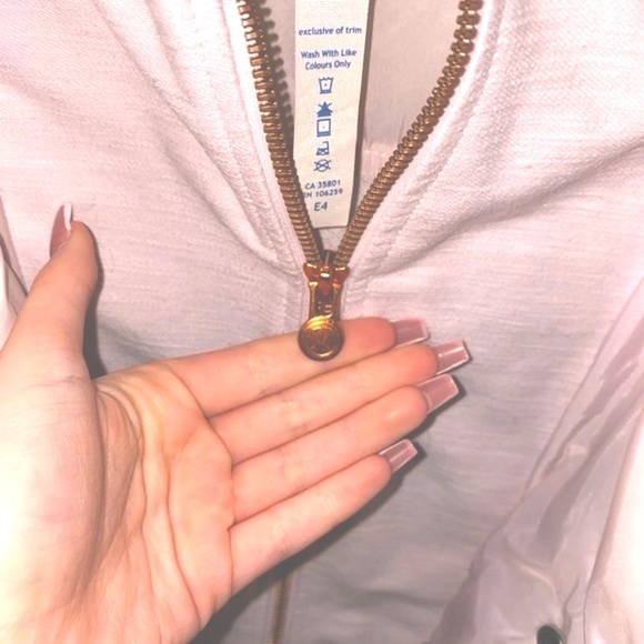 Pre-loved Lululemon pedal power jacket Just like NEW - Picture 6 of 8